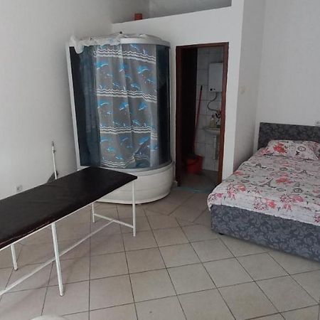 Big Bed, Rumenacka 7 Apartman Újvidék Kültér fotó